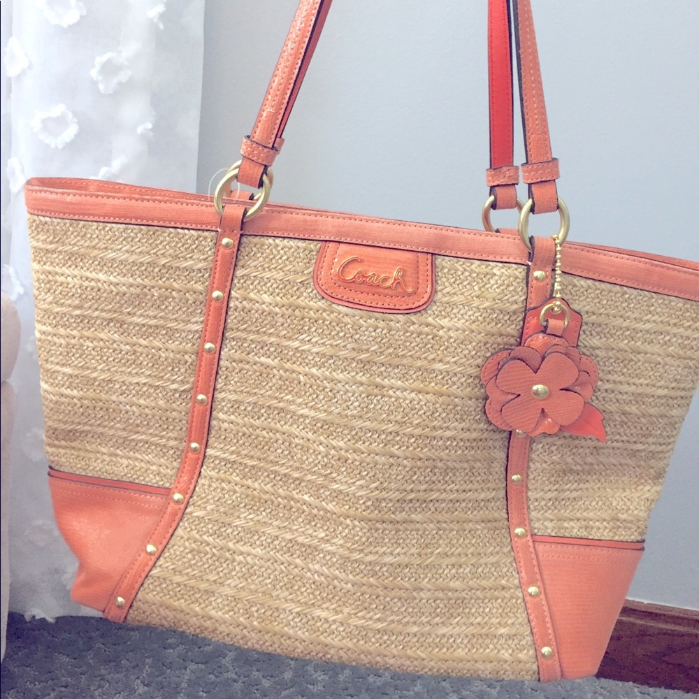 New with tags Coach purse pink and straw